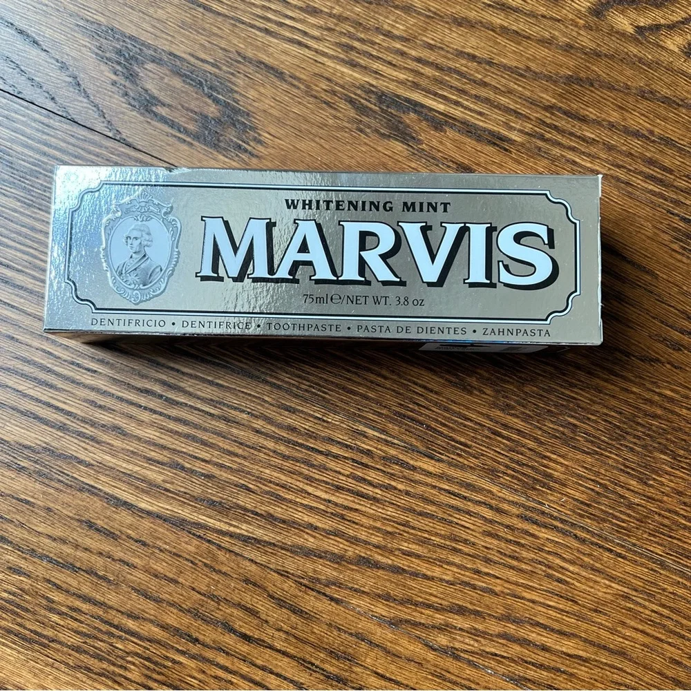 NWT Marvis Whitening Mint toothpaste - Picture 6 of 8